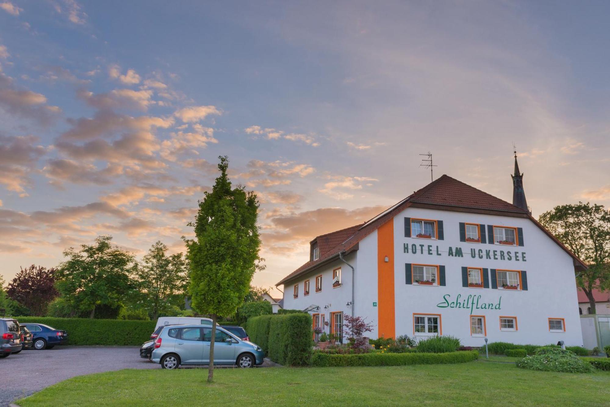昂克塞酒店 Röpersdorf 外观 照片